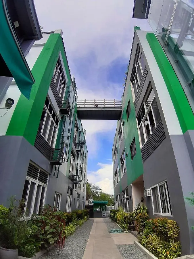 Ben'S Greentown Condotel Angeles
