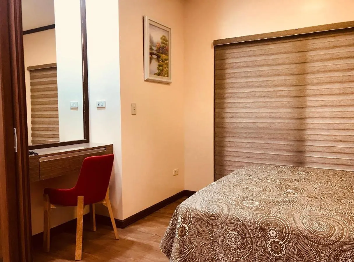Aparthotel Ben'S Greentown Condotel Angeles Filipíny