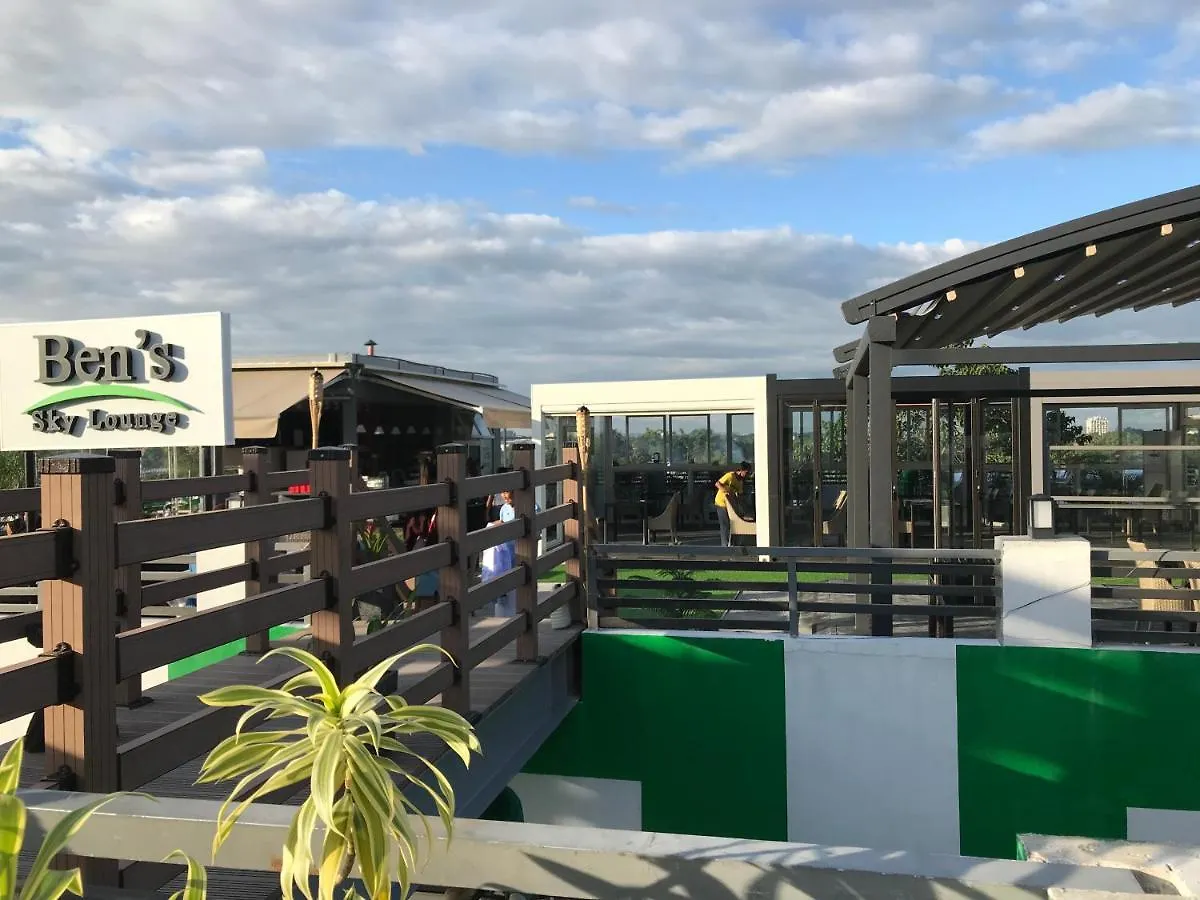 Ben'S Greentown Condotel Angeles