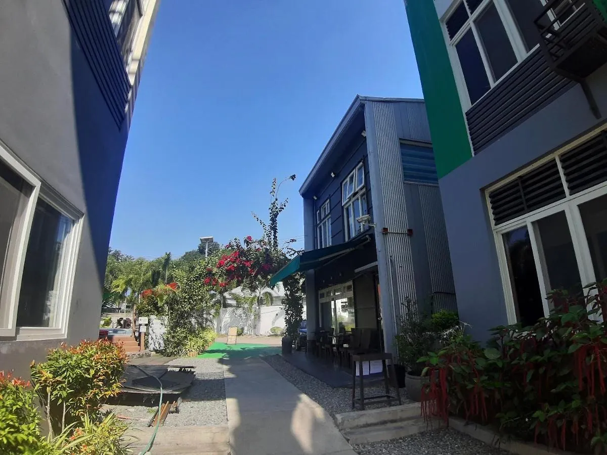 Ben'S Greentown Condotel Angeles 0*,