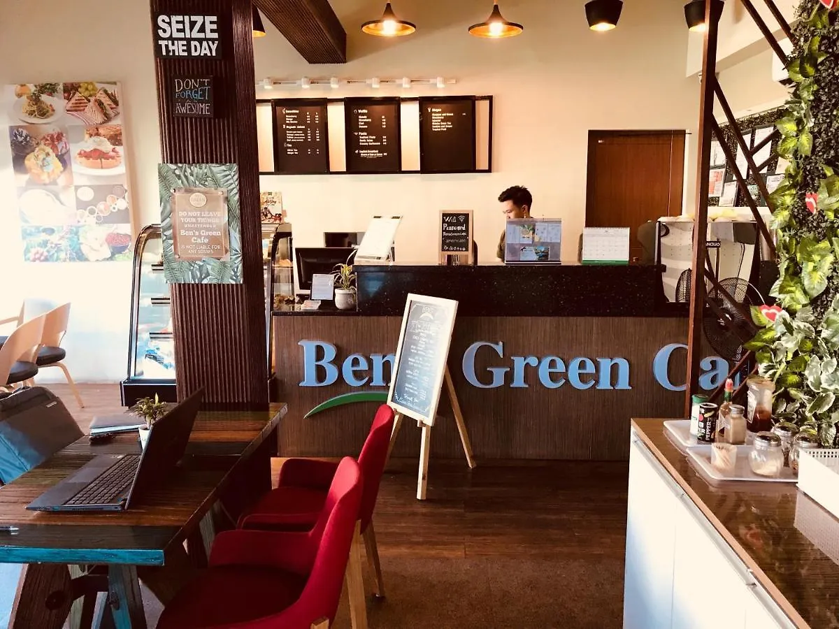 Ben'S Greentown Condotel Angeles Lägenhetshotell