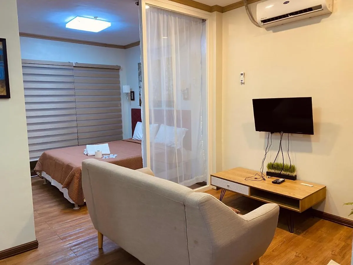Ben'S Greentown Condotel Angeles Lägenhetshotell