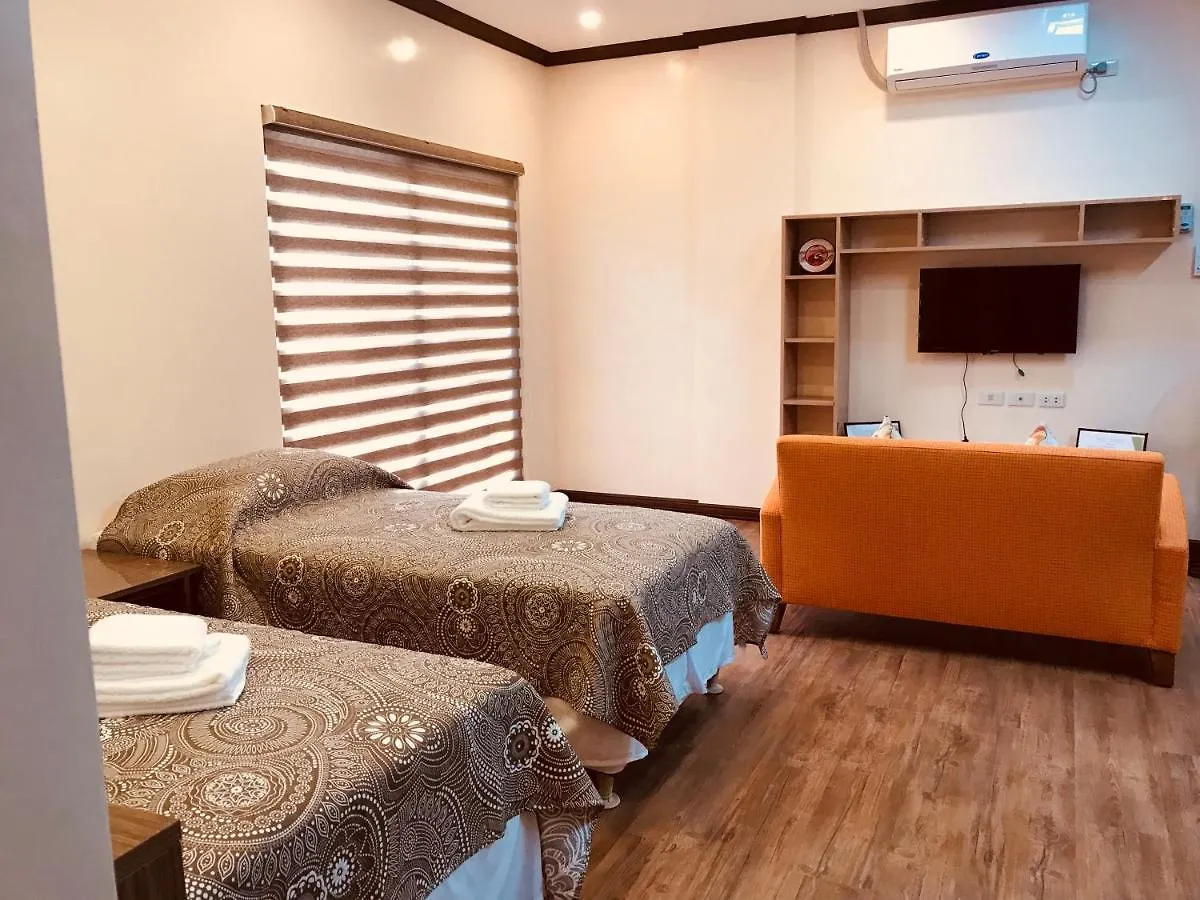 Ben'S Greentown Condotel Angeles 0*,